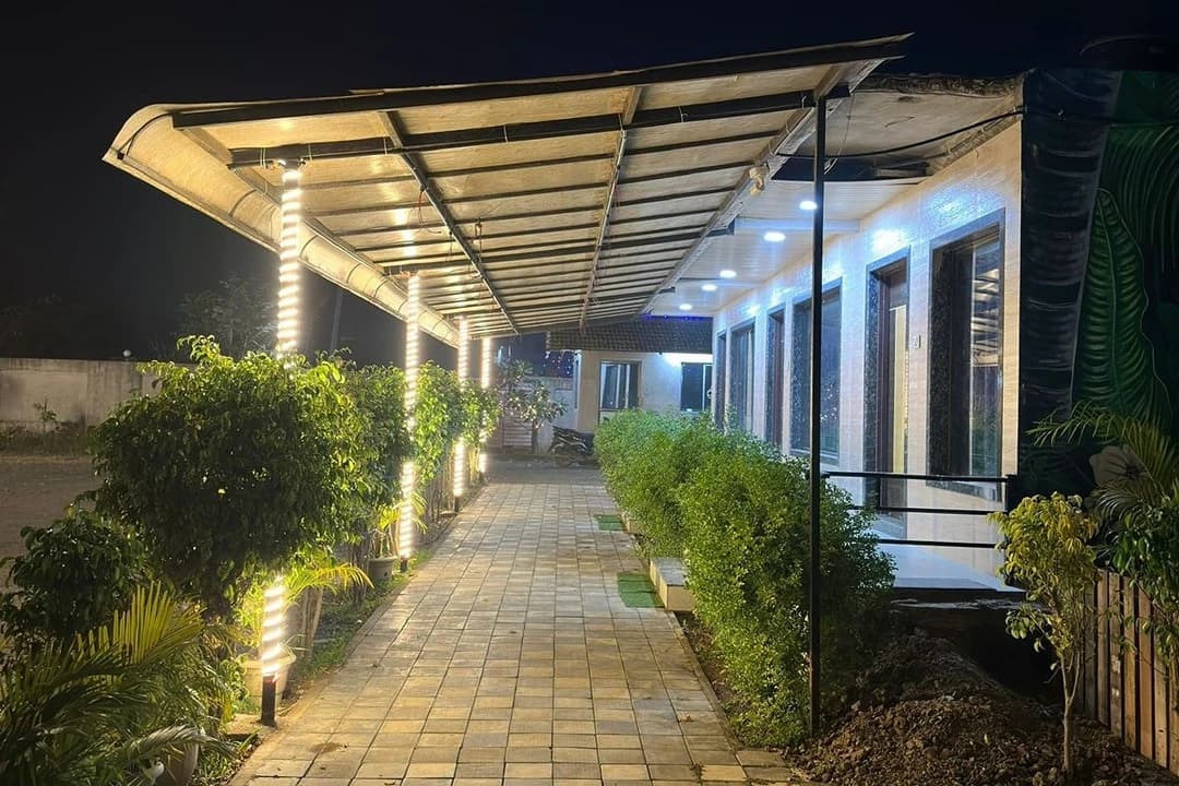 Outdoor space at Wooden Retreat, Dalwada
