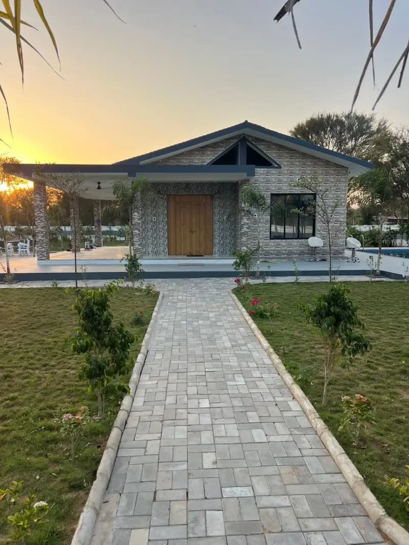 Garden and outdoor space at Mahadev Stay, Kakarkhad, Ahmedabad