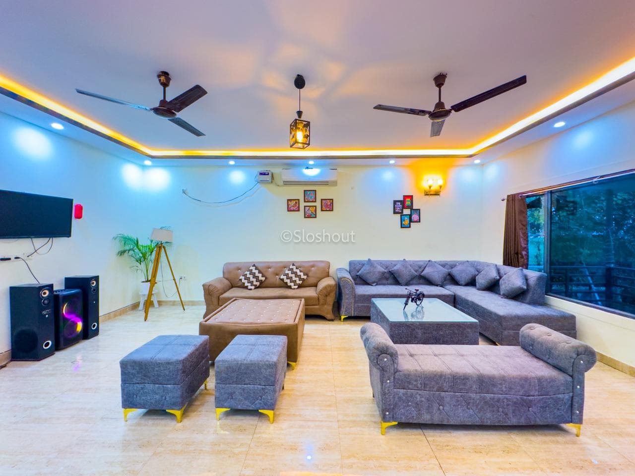 Garden and outdoor space at Blue Heaven, Noida, Delhi