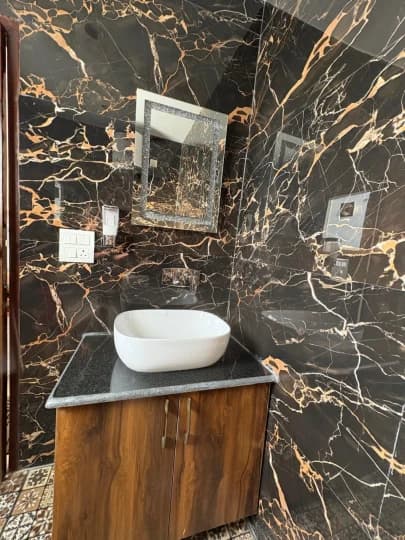 Photo 14 of 17 – 4 BHK villa with a private pool in Noida, Delhi (BMF-V385)