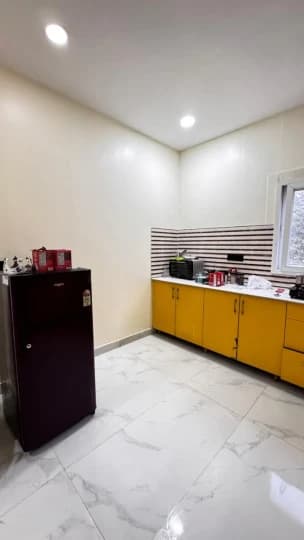 Photo 18 of 19 – 2 BHK villa with a private pool in Noida, Delhi (BMF-V455)