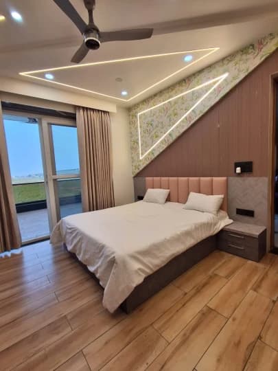 Photo 8 of 18 – 6 BHK villa with a private pool in Gurugram, Delhi (BMF-V462)