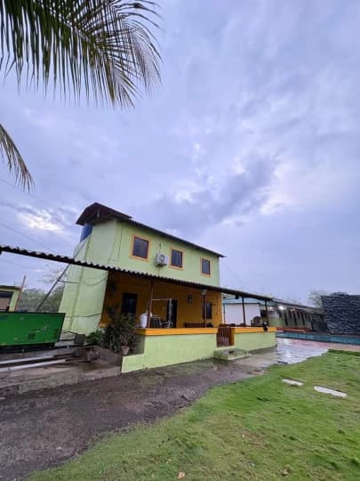 Photo 1 of 10 – 4 BHK villa with a pool in Badlapur, Thane (BMF-V558)