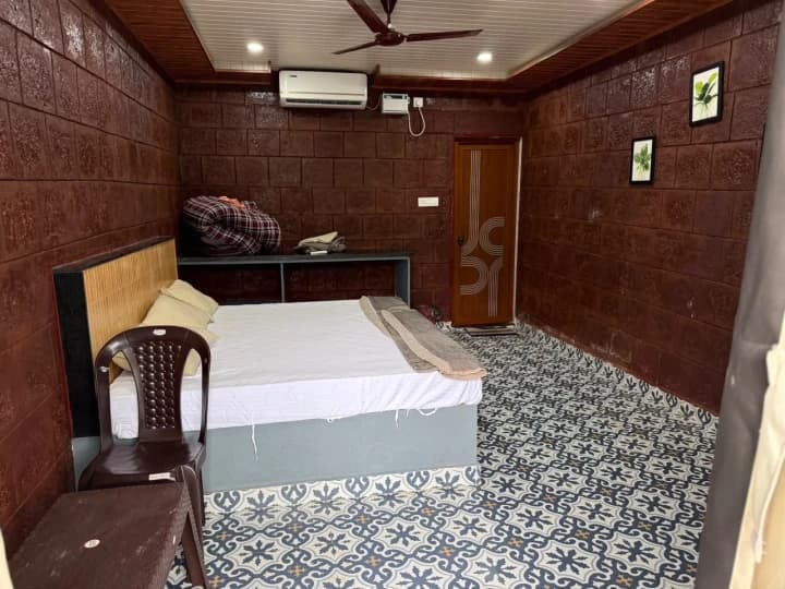 Photo 4 of 12 – 4 BHK farmhouse with a private pool in Dhargal, Goa (BMF-F563)