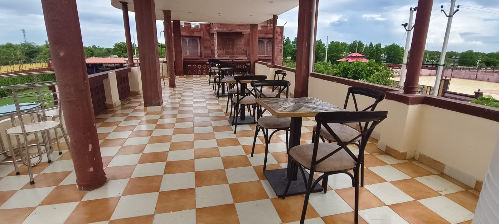Photo 9 of 12 – 4 BHK villa with a private pool in Manakleo, Jodhpur (BMF-V579)