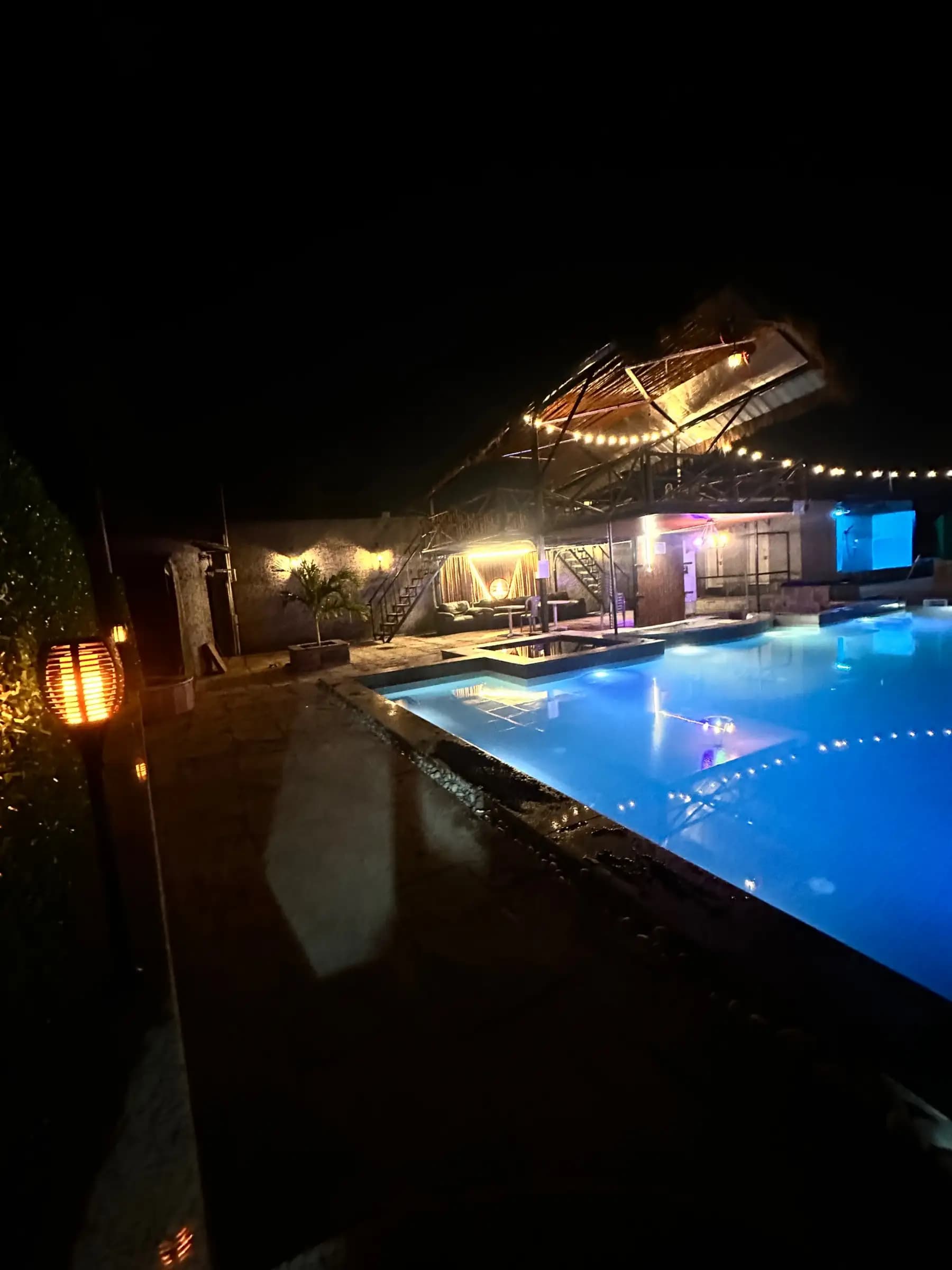 Photo 1 of 6 – 4 BHK farmhouse with a private pool in Outer Ring Rd, Lucknow (BMF-F586)