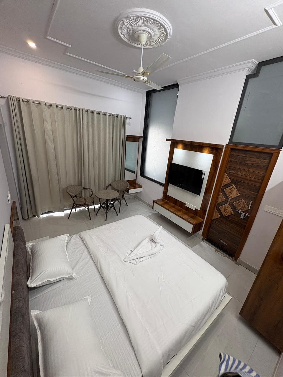 Photo 3 of 11 – 5 BHK villa with a pool in Balicha, Udaipur (BMF-V587)