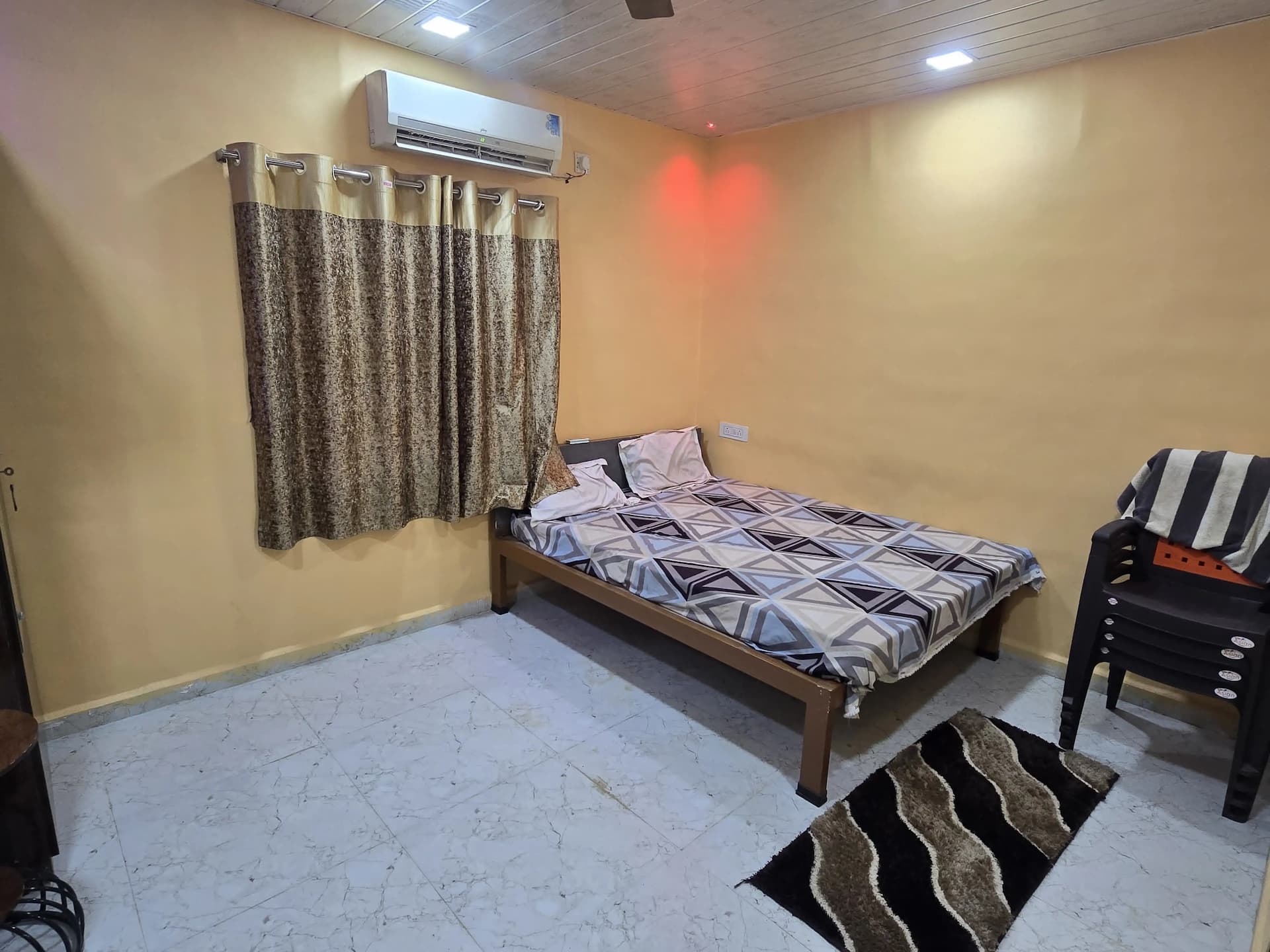 Photo 5 of 19 – 3 BHK farmhouse with a pool in Neral, Karjat (BMF-F590)