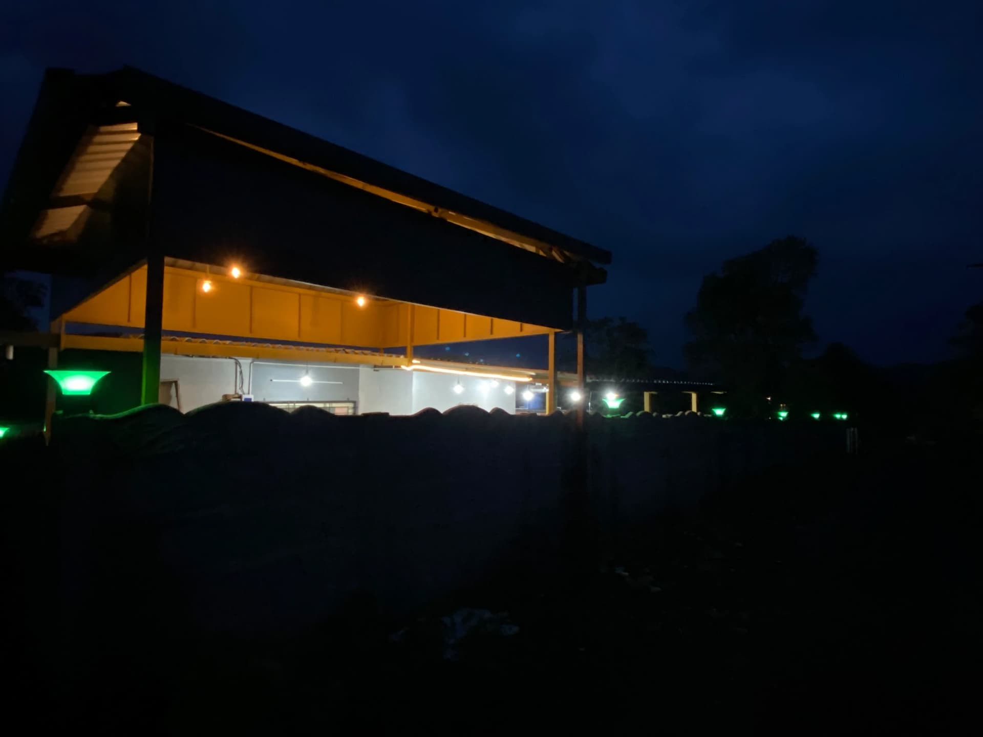 Photo 10 of 19 – 3 BHK farmhouse with a pool in Neral, Karjat (BMF-F590)