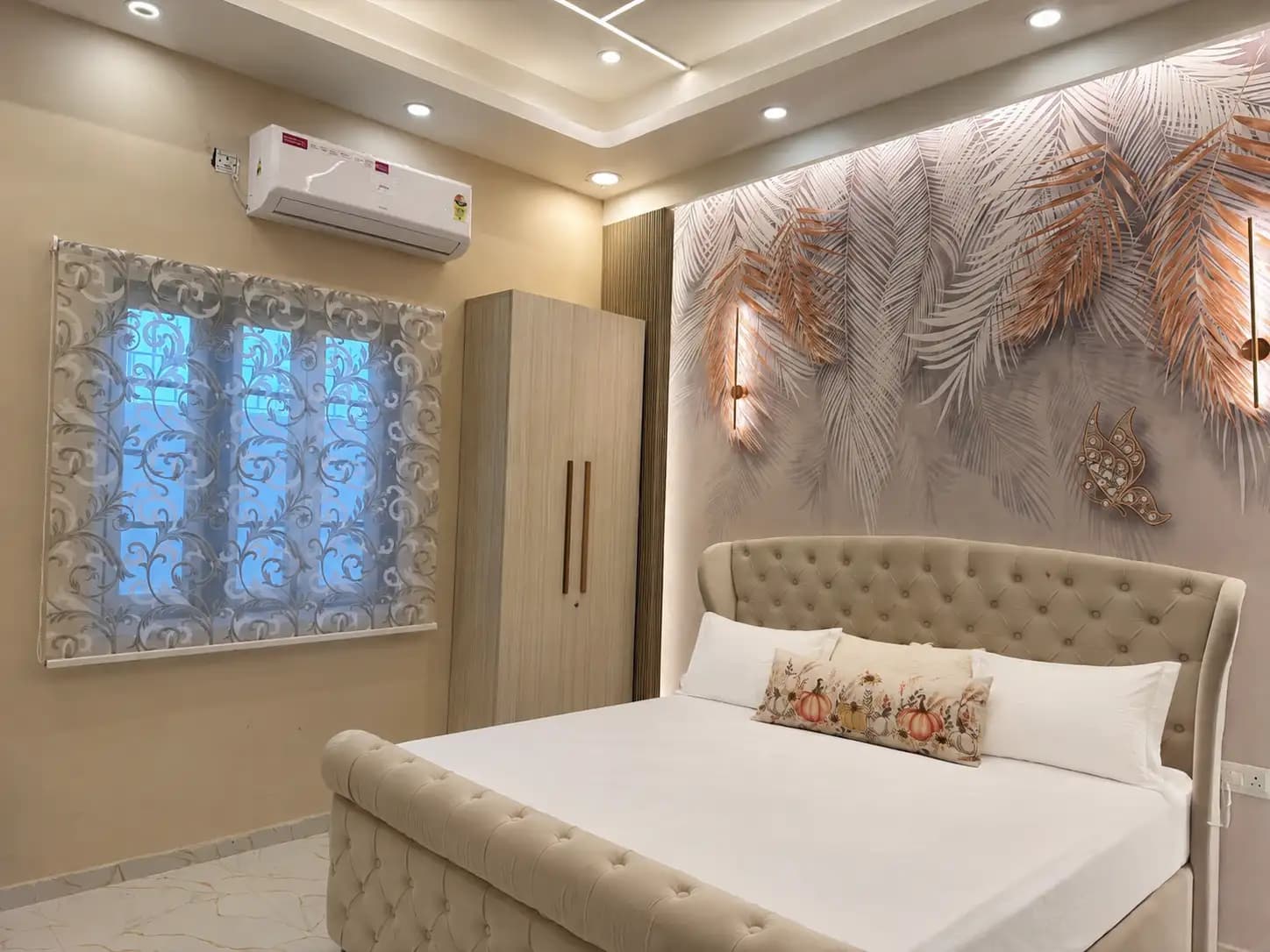 Photo 4 of 12 – 2 BHK farmhouse with a private pool in Rajokri, Delhi (BMF-F591)