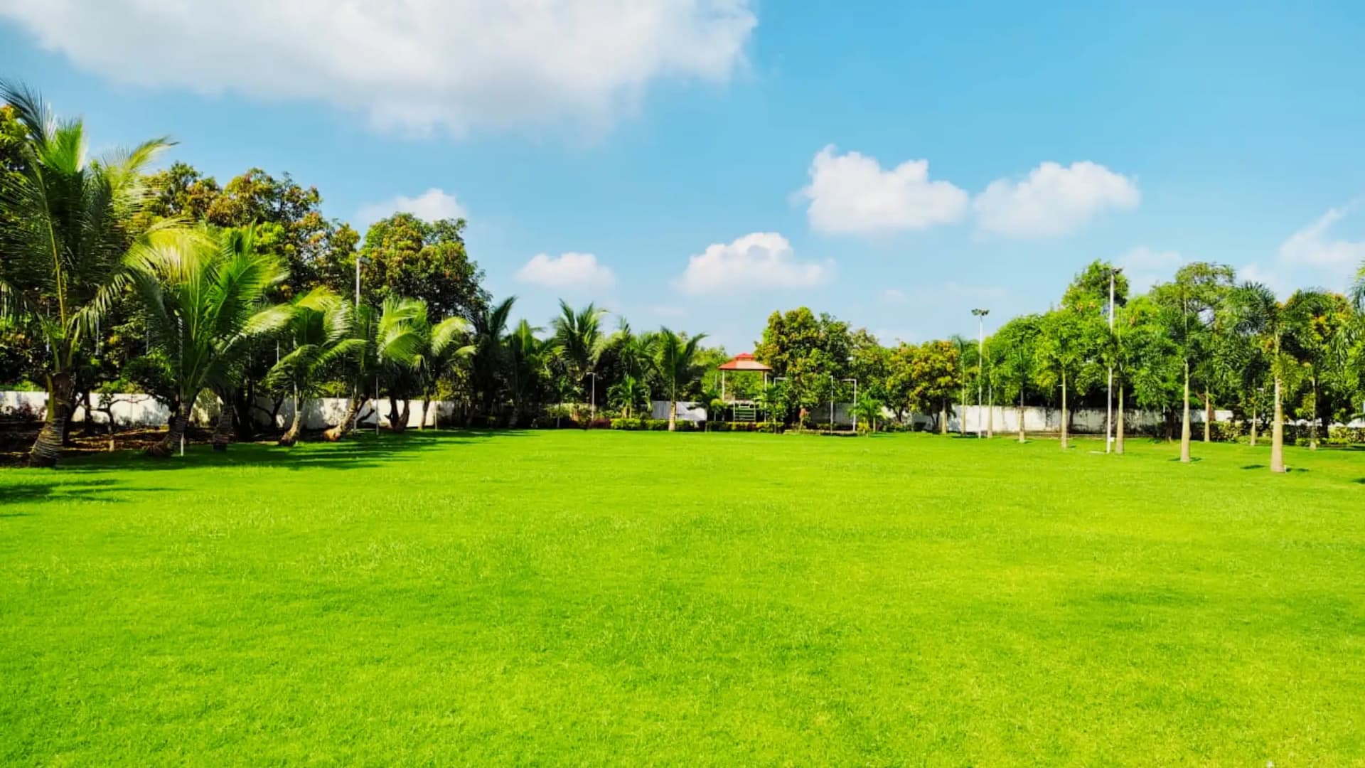 Photo 13 of 20 – 9-room resort with a pool in Ichhapur, Navsari (BMF-R595)