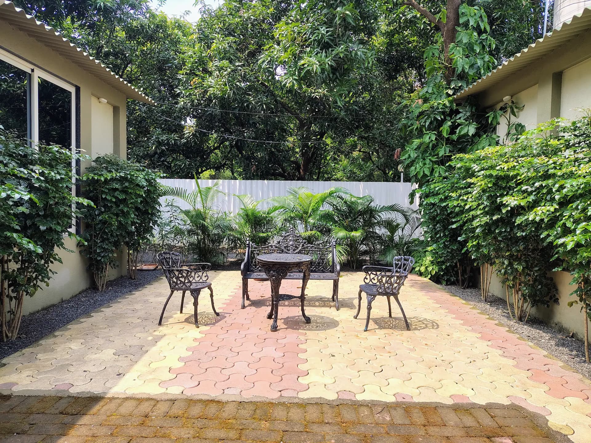 Photo 20 of 20 – 9-room resort with a pool in Ichhapur, Navsari (BMF-R595)