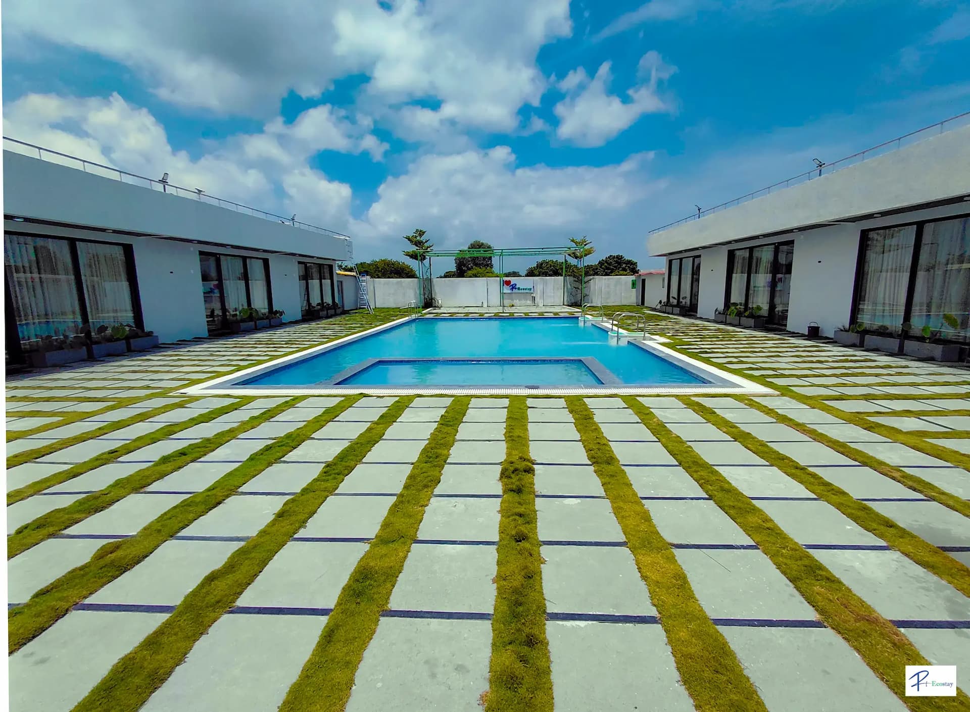 Photo 9 of 19 – 6 BHK farmhouse with a pool in Medchal, Hyderabad (BMF-F596)