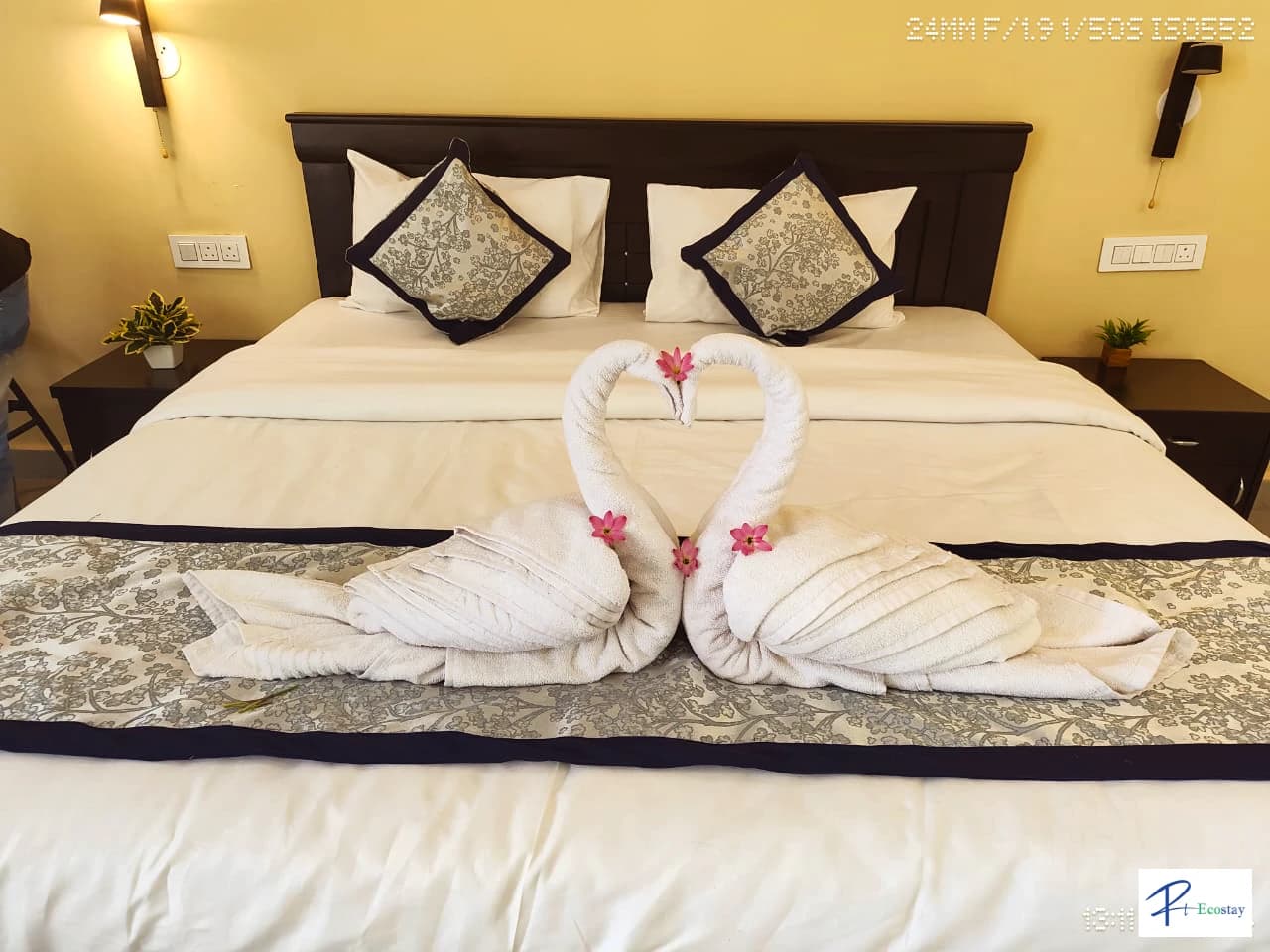 Photo 3 of 19 – 6 BHK farmhouse with a pool in Medchal, Hyderabad (BMF-F596)
