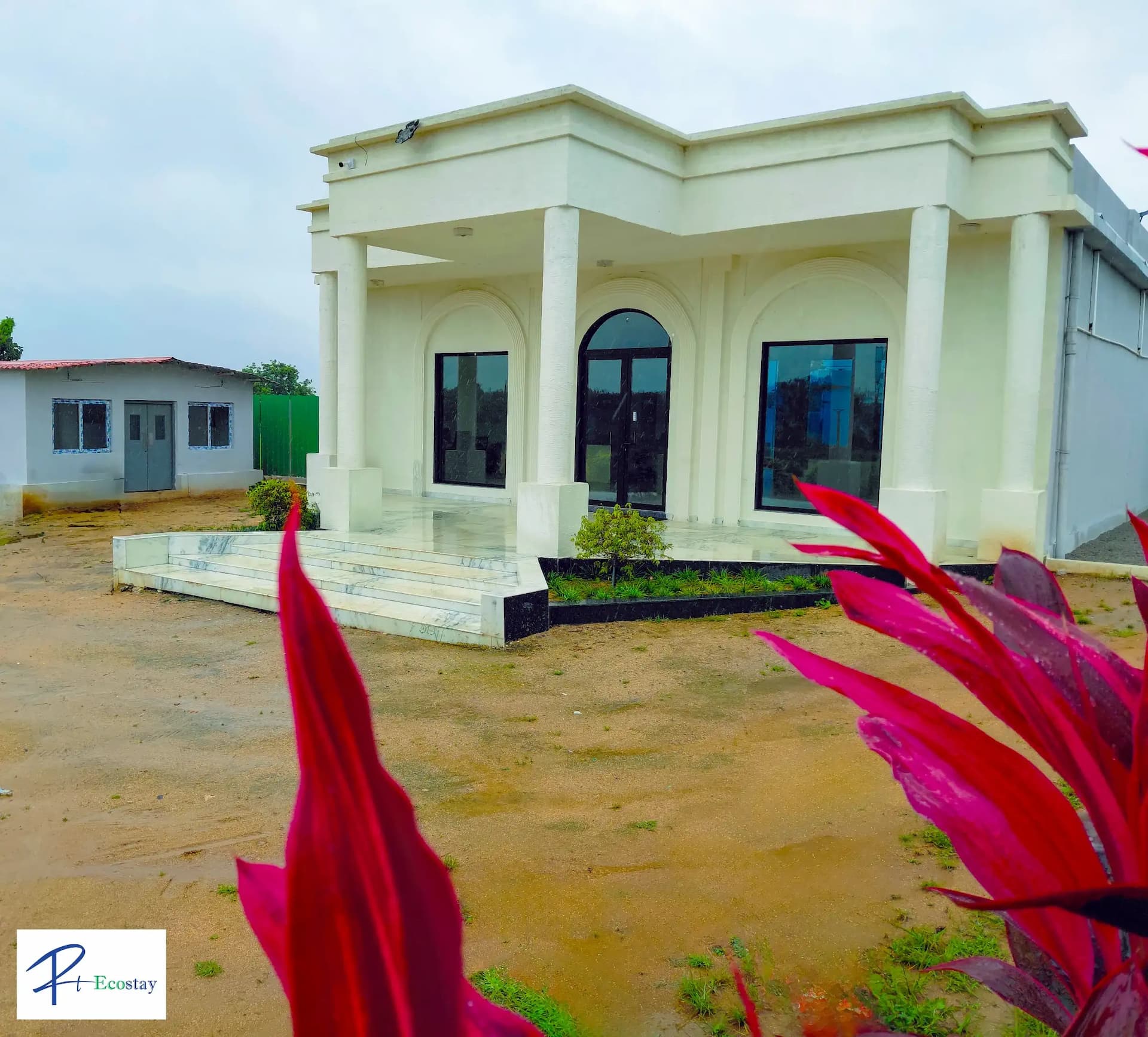 Photo 12 of 19 – 6 BHK farmhouse with a pool in Medchal, Hyderabad (BMF-F596)