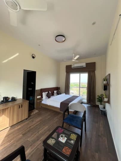 Photo 8 of 18 – 4 BHK villa with a private pool in Umarda, Udaipur (BMF-V602)