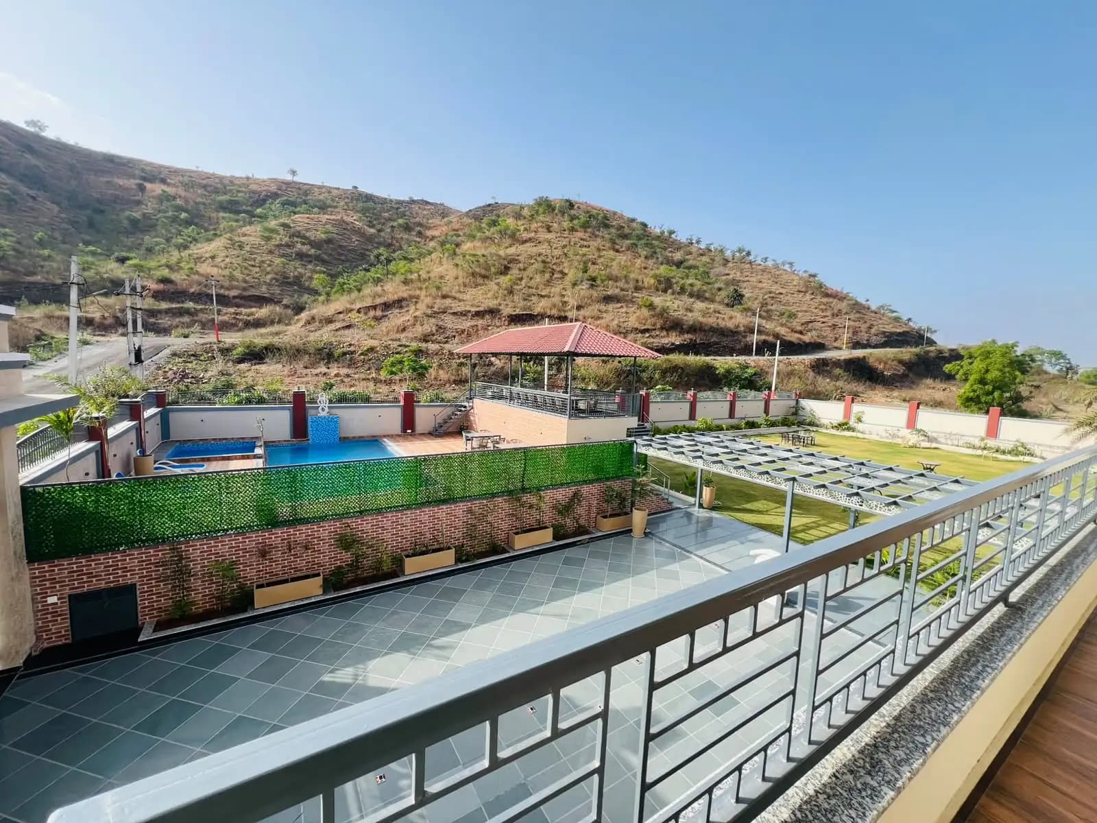 Photo 16 of 18 – 4 BHK villa with a private pool in Umarda, Udaipur (BMF-V602)
