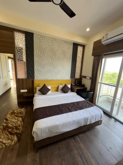 Photo 9 of 18 – 4 BHK villa with a private pool in Umarda, Udaipur (BMF-V602)