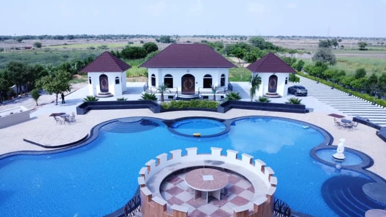 Photo 11 of 25 – 4 BHK farmhouse with a pool in Tonk Road, Jaipur (BMF-F604)