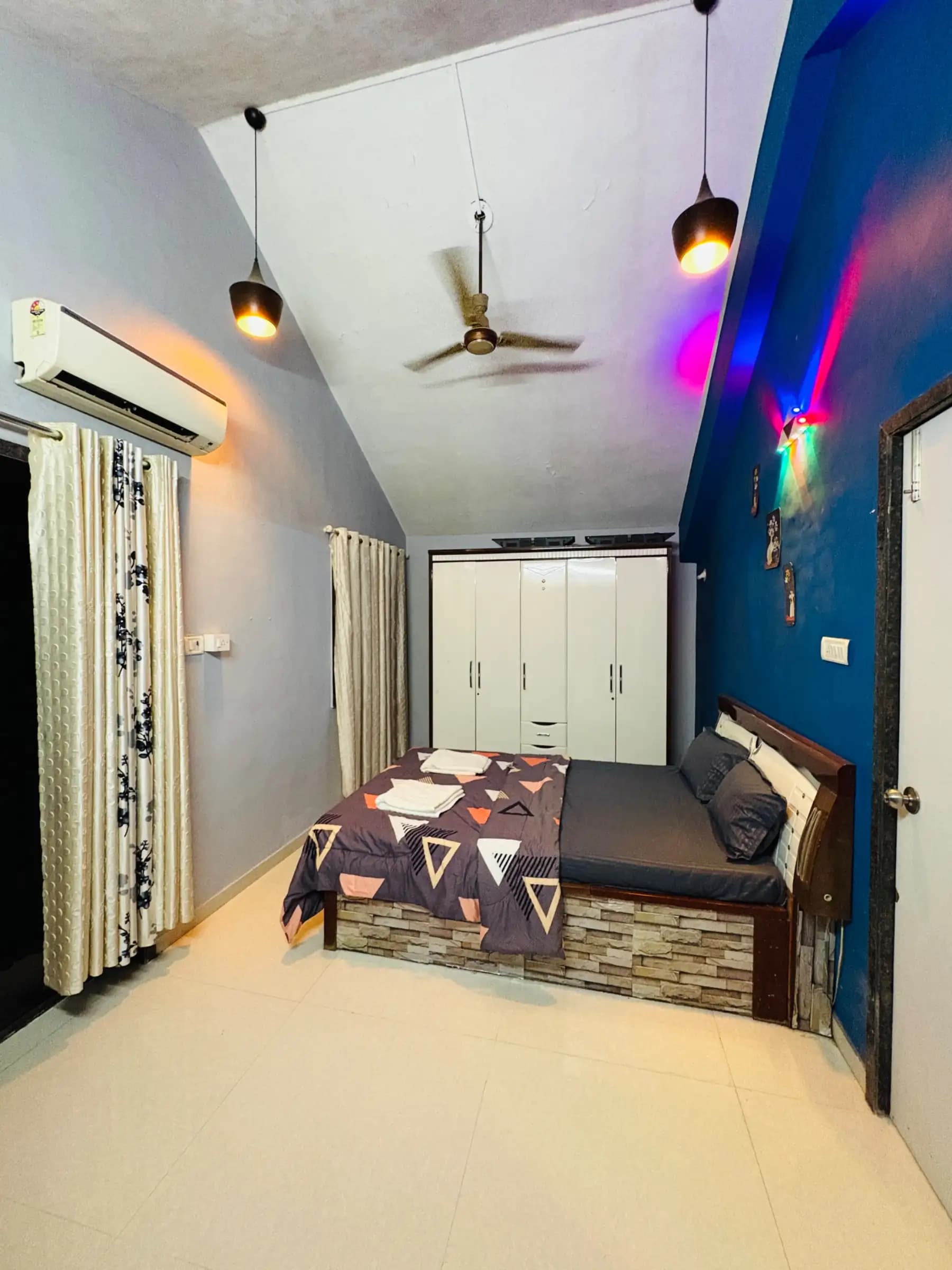 Photo 7 of 17 – 4 BHK villa with a pool in Mahadev Mandir, Lonavala (BMF-V606)