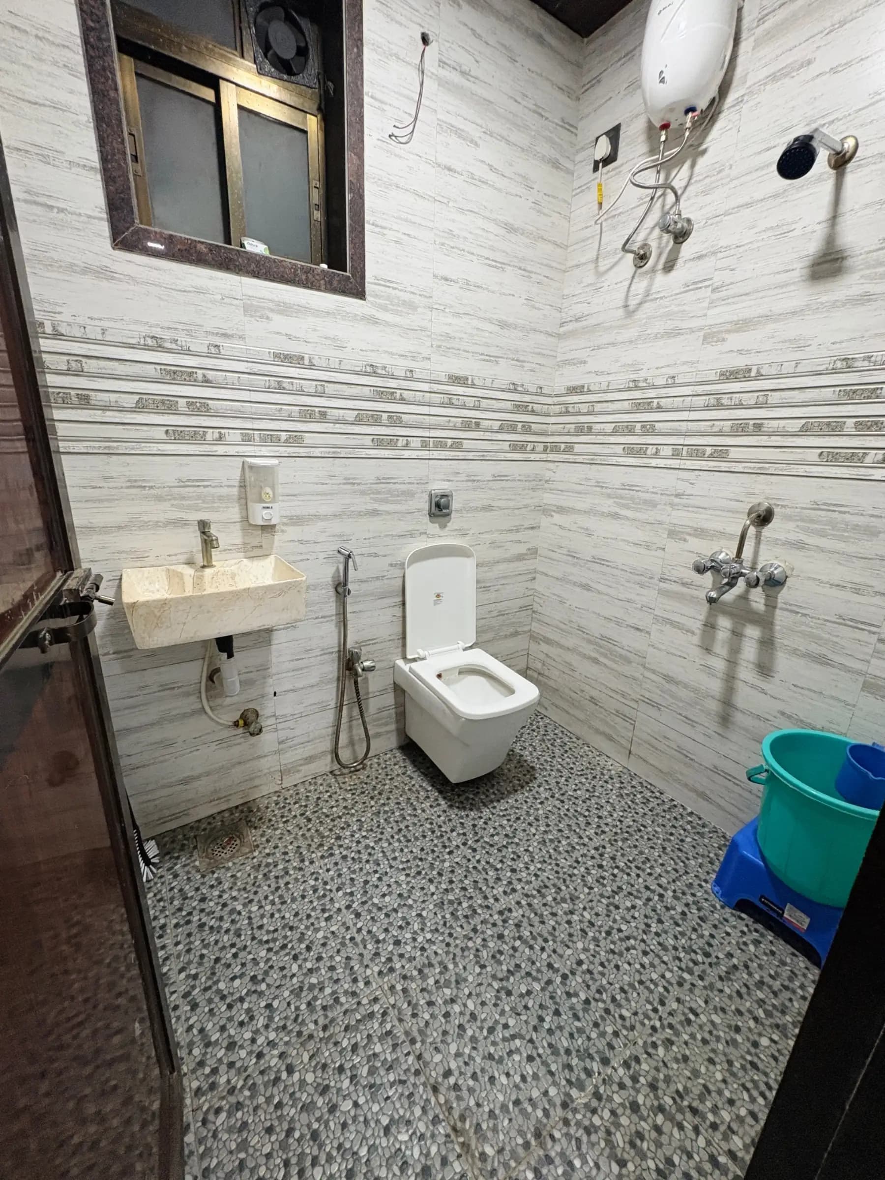 Photo 12 of 17 – 4 BHK villa with a pool in Mahadev Mandir, Lonavala (BMF-V606)