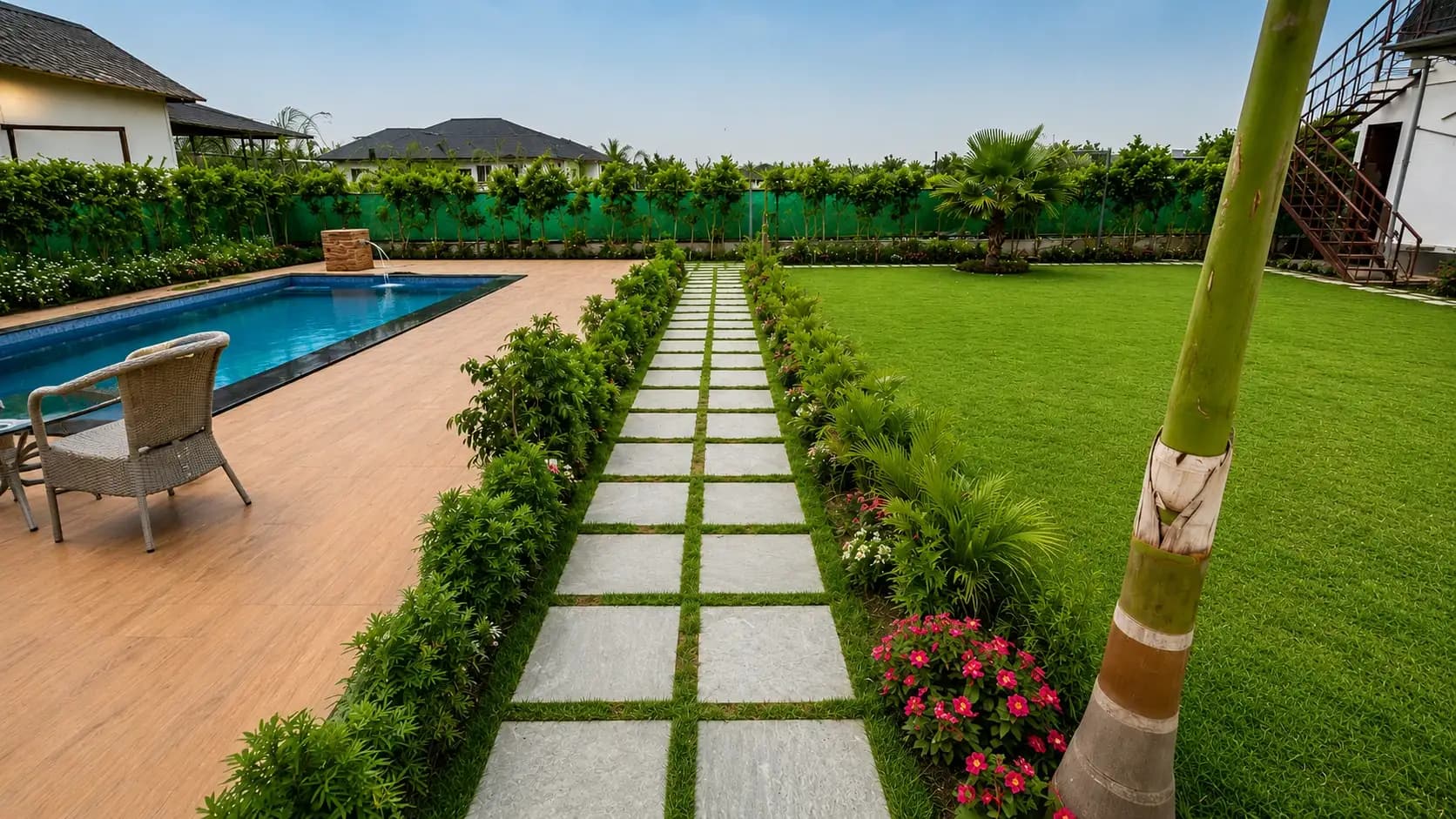 Photo 6 of 18 – 3 BHK villa with a private pool in Noida, Delhi (BMF-V609)
