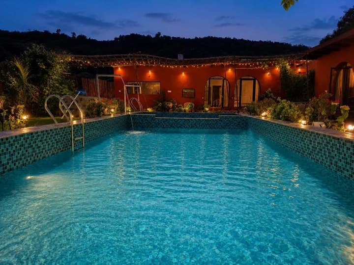 Photo 1 of 15 – 2 BHK villa with a private pool in The Lalit Mangar, Faridabad (BMF-V614)