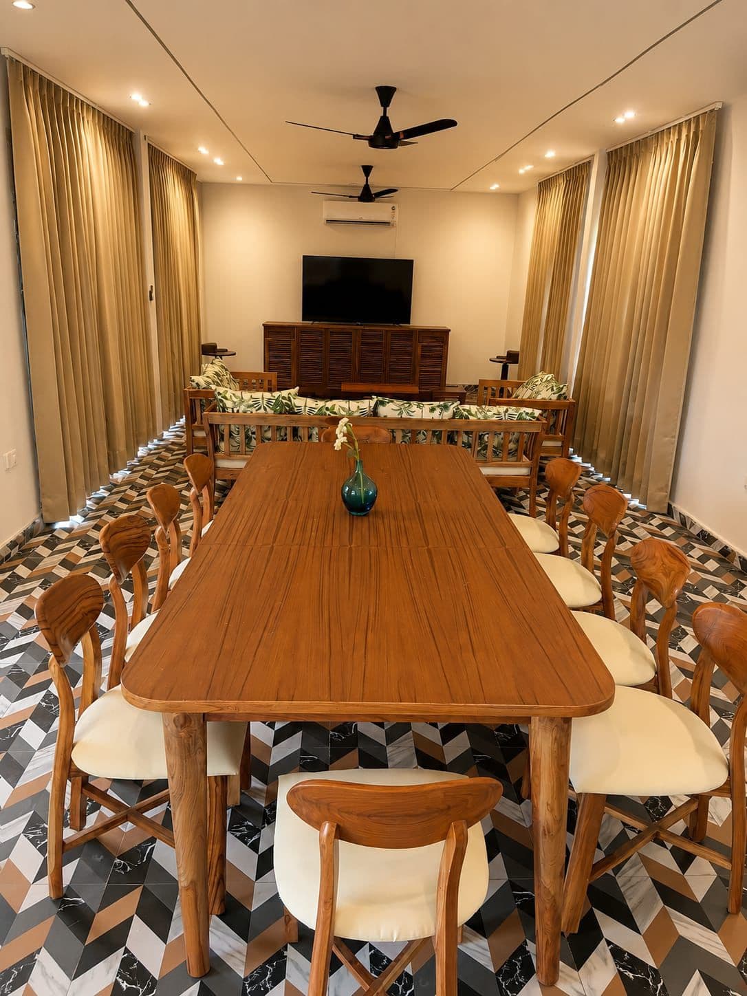 Photo 13 of 15 – 2 BHK villa with a private pool in The Lalit Mangar, Faridabad (BMF-V614)