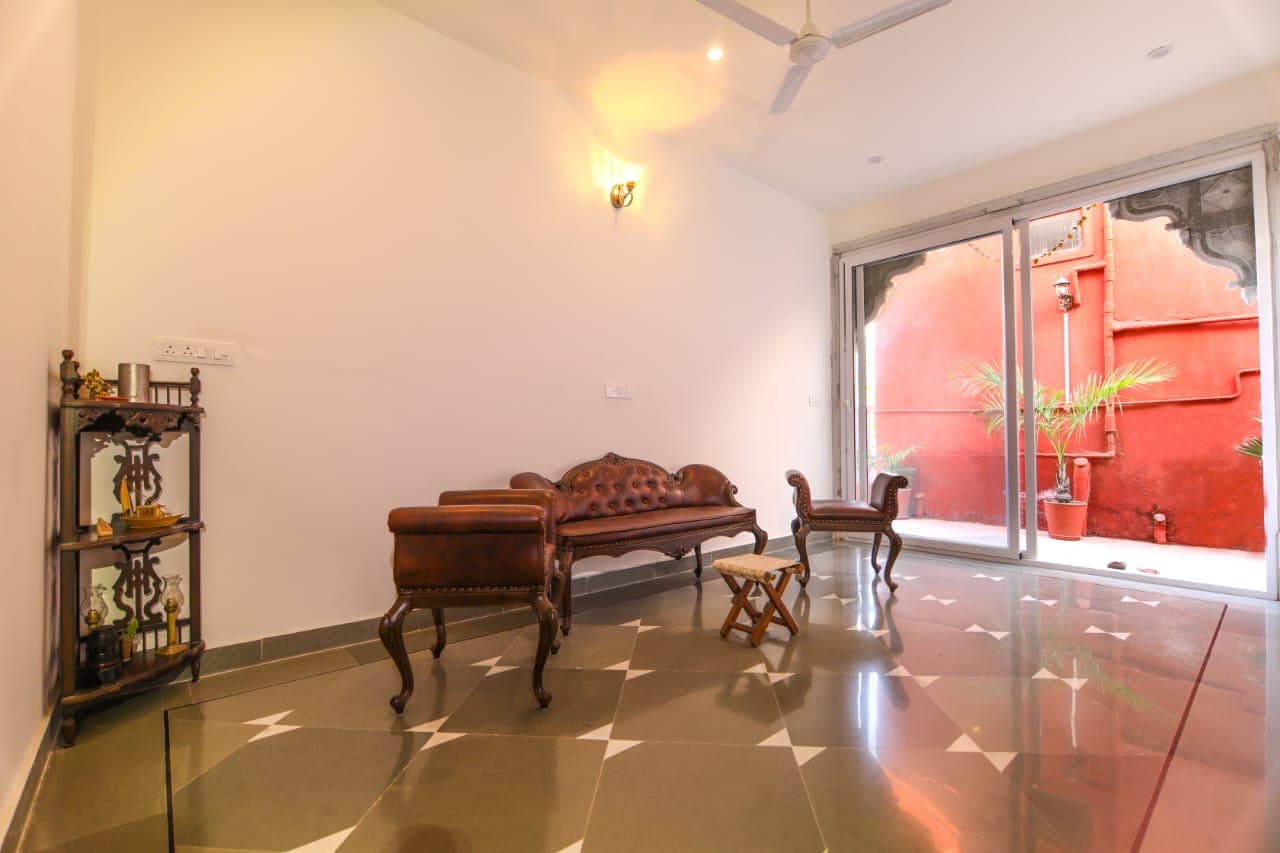 Photo 6 of 13 – 6-room resort with a pool in Titrdi, Udaipur (BMF-R616)