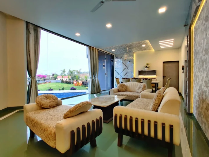 Photo 2 of 19 – 4 BHK villa with a private pool in Kaswand, Mahabaleshwar (BMF-V617)