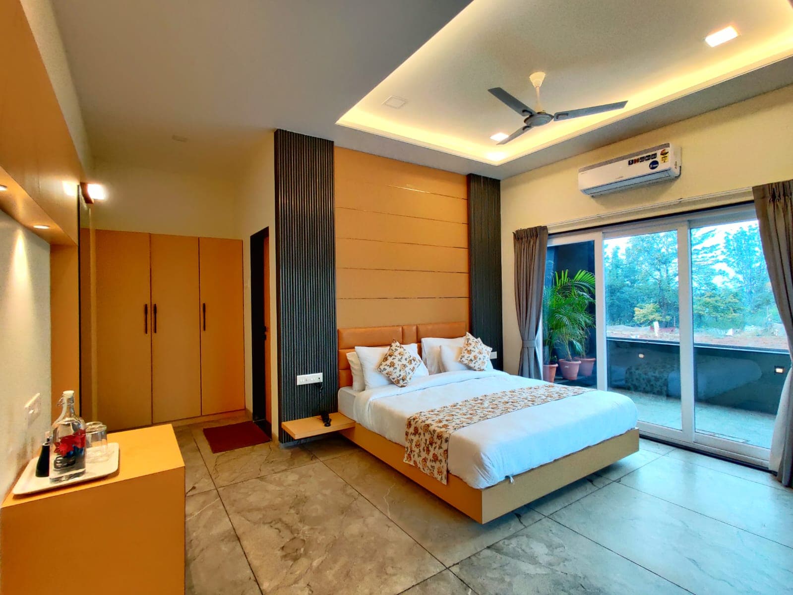 Photo 6 of 19 – 4 BHK villa with a private pool in Kaswand, Mahabaleshwar (BMF-V617)