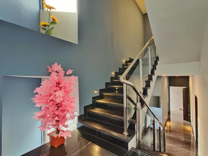 Photo 16 of 19 – 4 BHK villa with a private pool in Kaswand, Mahabaleshwar (BMF-V617)