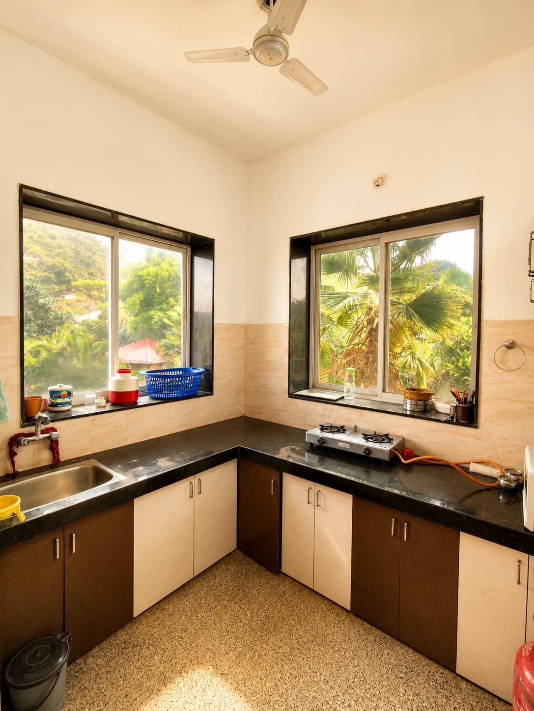 Photo 8 of 17 – 2 BHK farmhouse with a pool in Ishwal, Udaipur (BMF-F620)