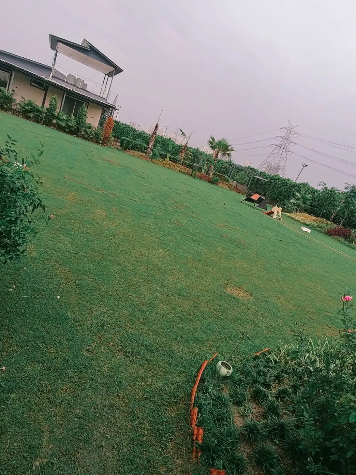 Photo 11 of 19 – 3 BHK farmhouse with a private pool in Noida, Delhi (BMF-F622)