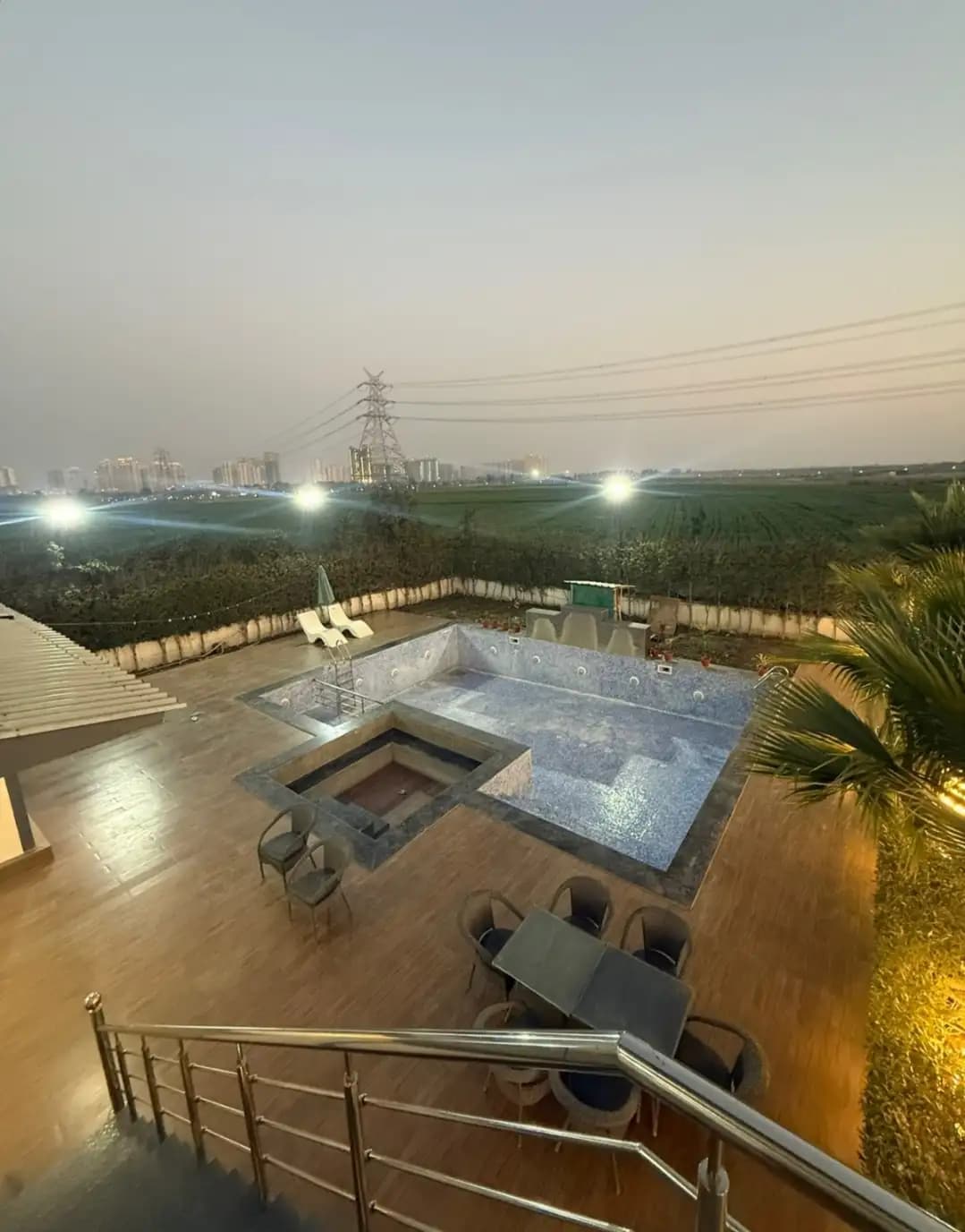 Photo 18 of 19 – 3 BHK farmhouse with a private pool in Noida, Delhi (BMF-F622)