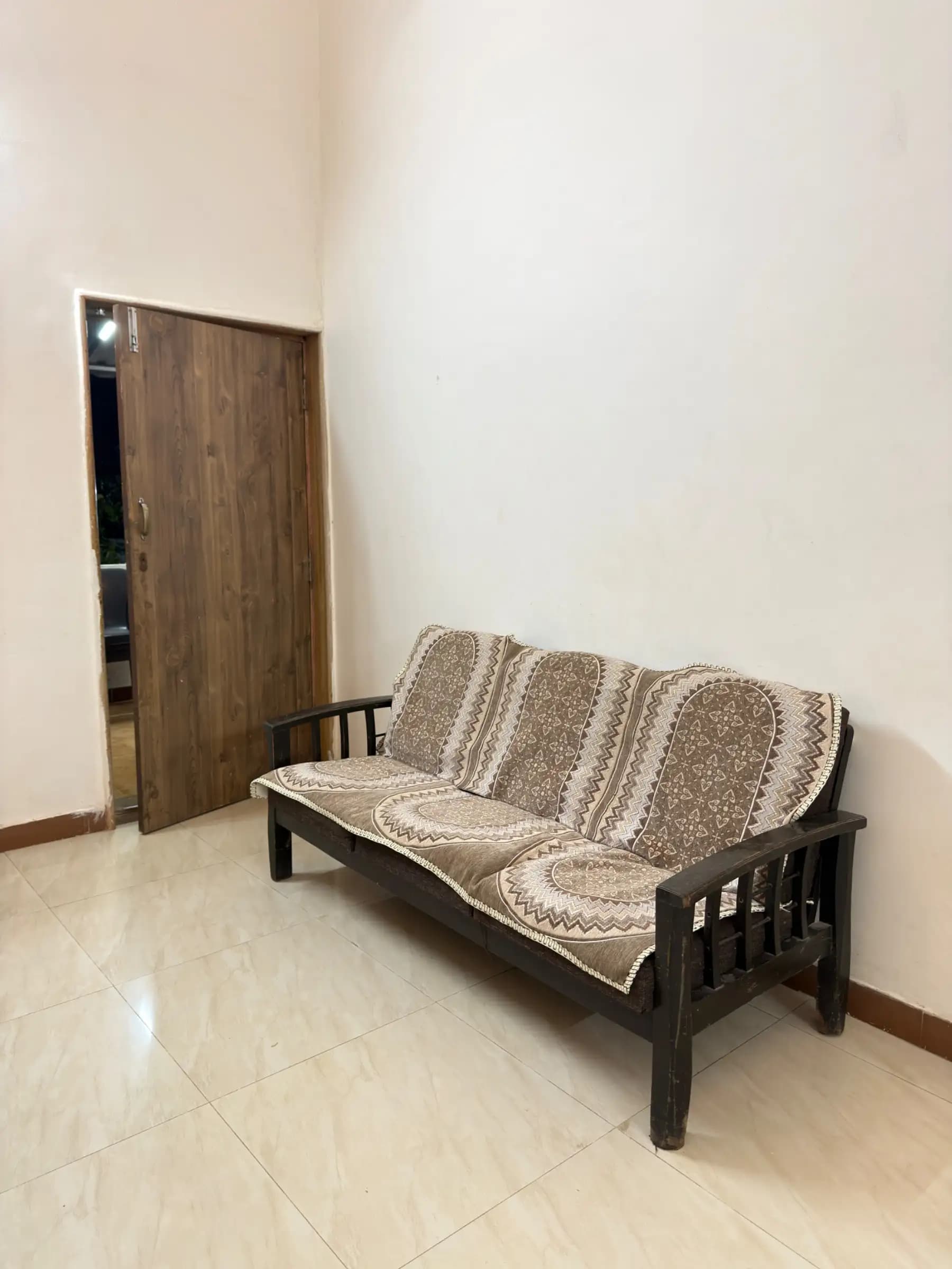 Photo 5 of 13 – 2 BHK villa with a private pool in Kadav, Karjat (BMF-V623)