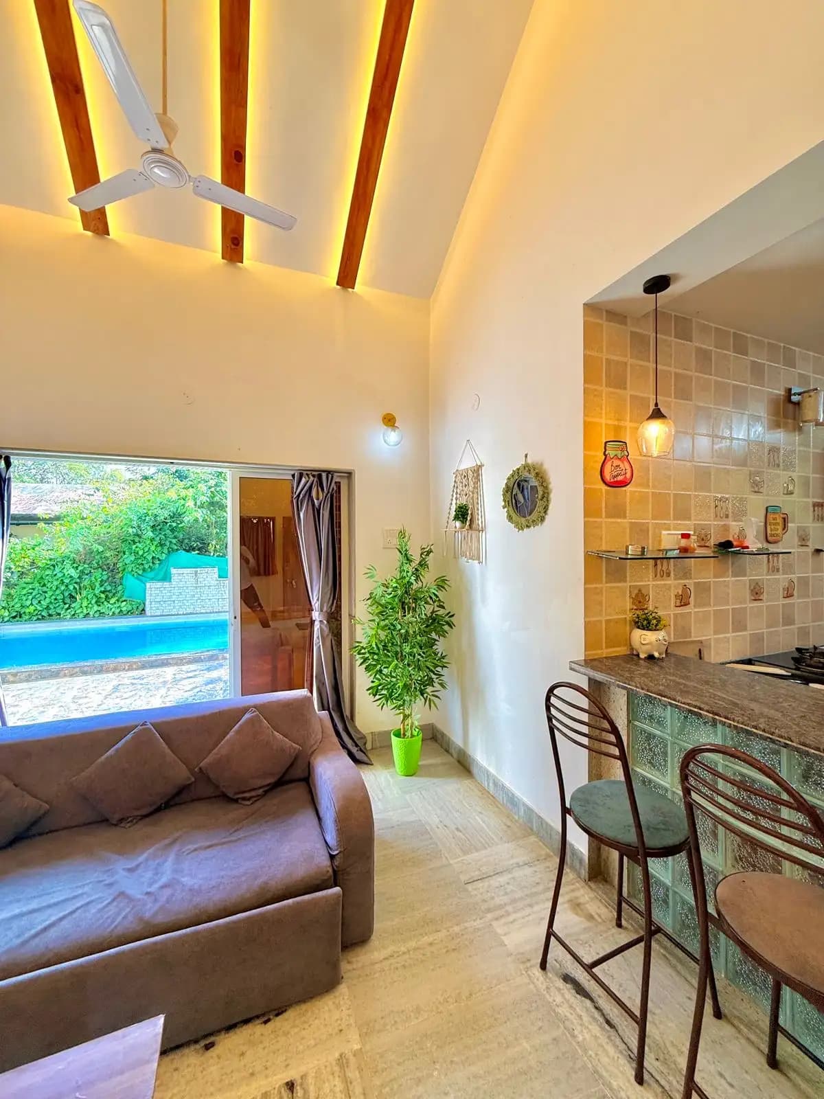 Photo 12 of 17 – 3 BHK villa with a private pool in Gold Valley, Lonavala (BMF-V624)