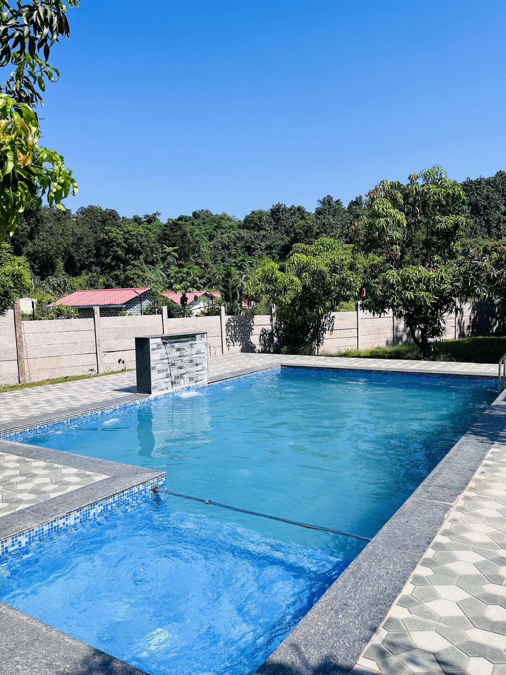 Photo 2 of 18 – 4 BHK farmhouse with a private pool in Neral, Karjat (BMF-F625)