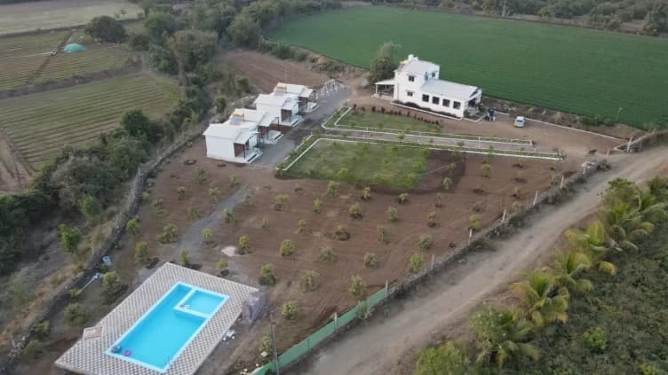 Photo 3 of 16 – 5-room resort with a pool in Haripur, Gir Somnath (BMF-R628)
