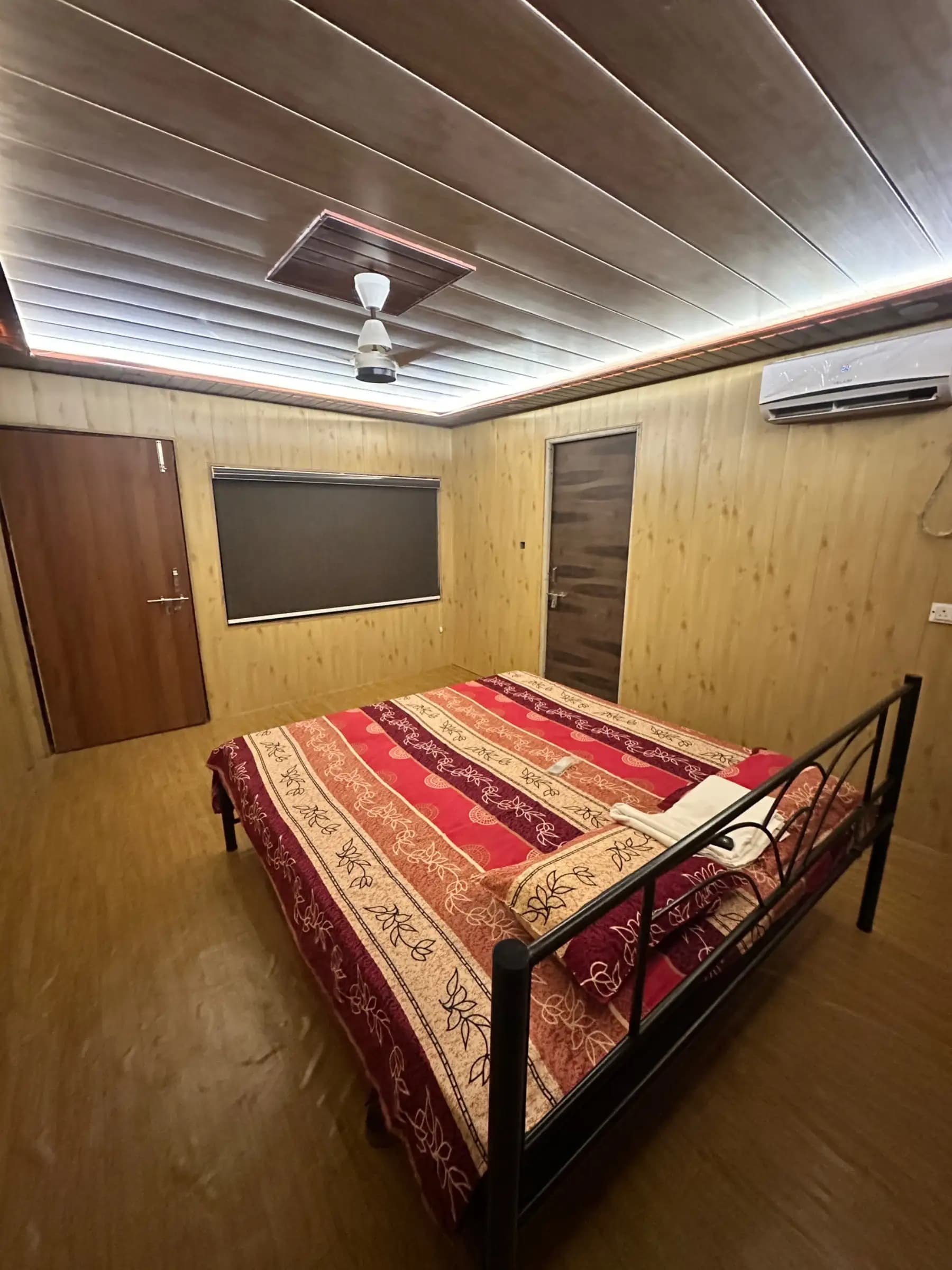Photo 3 of 9 – 4 BHK farmhouse with a private pool in Outer Ring Rd, Lucknow (BMF-F634)