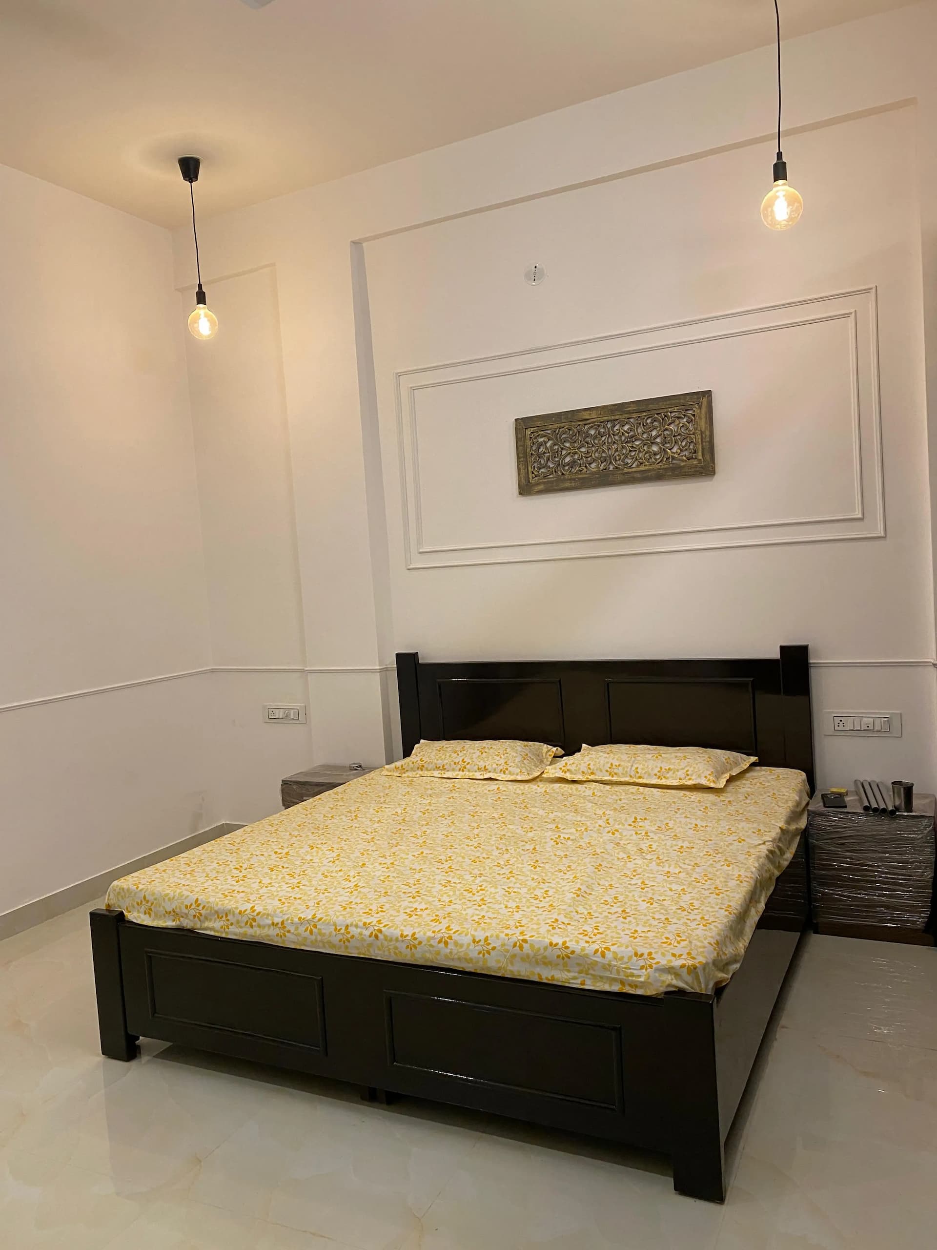 Photo 3 of 18 – 3 BHK villa with a private pool in Badi Lake, Udaipur (BMF-V636)