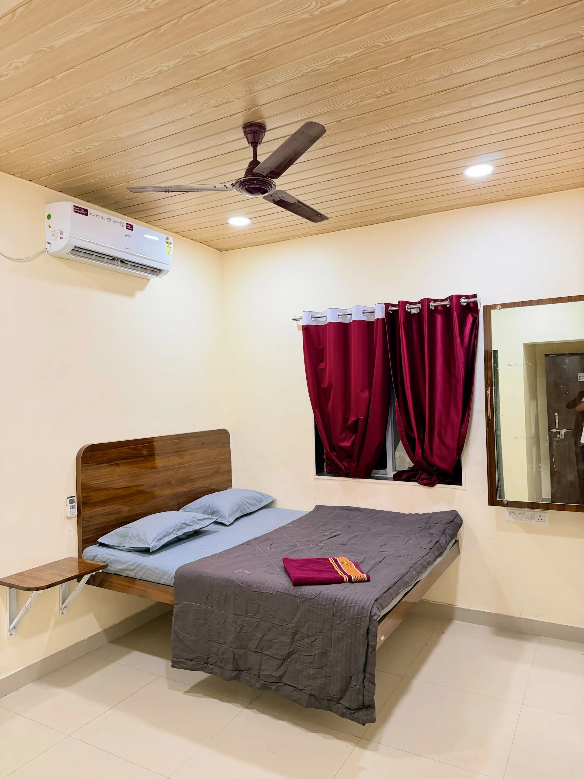 Photo 4 of 10 – 4 BHK villa with a private pool in Karla, Lonavala (BMF-V639)