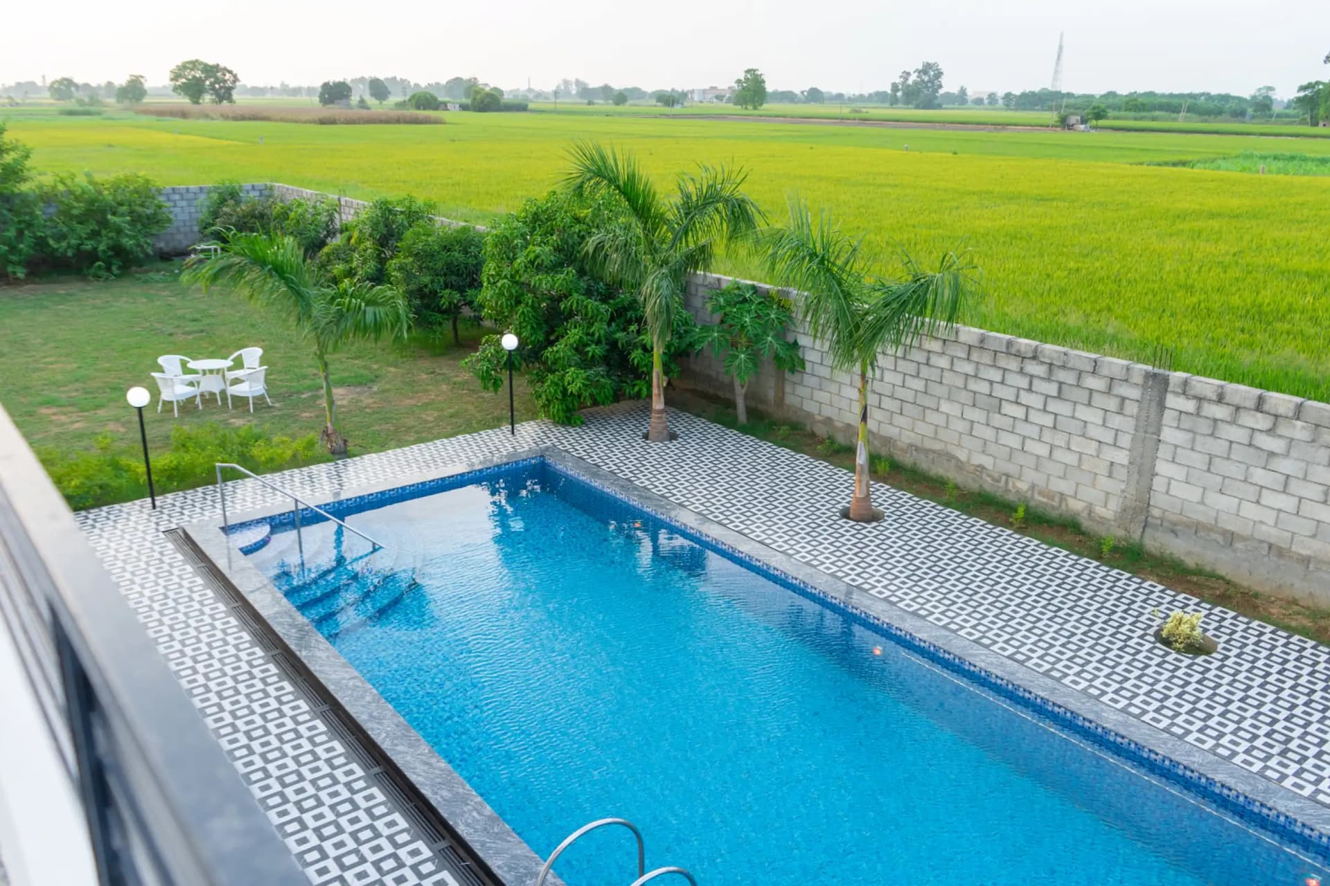 Photo 2 of 13 – 2 BHK farmhouse with a private pool in Rampur, Ludhiana (BMF-F641)