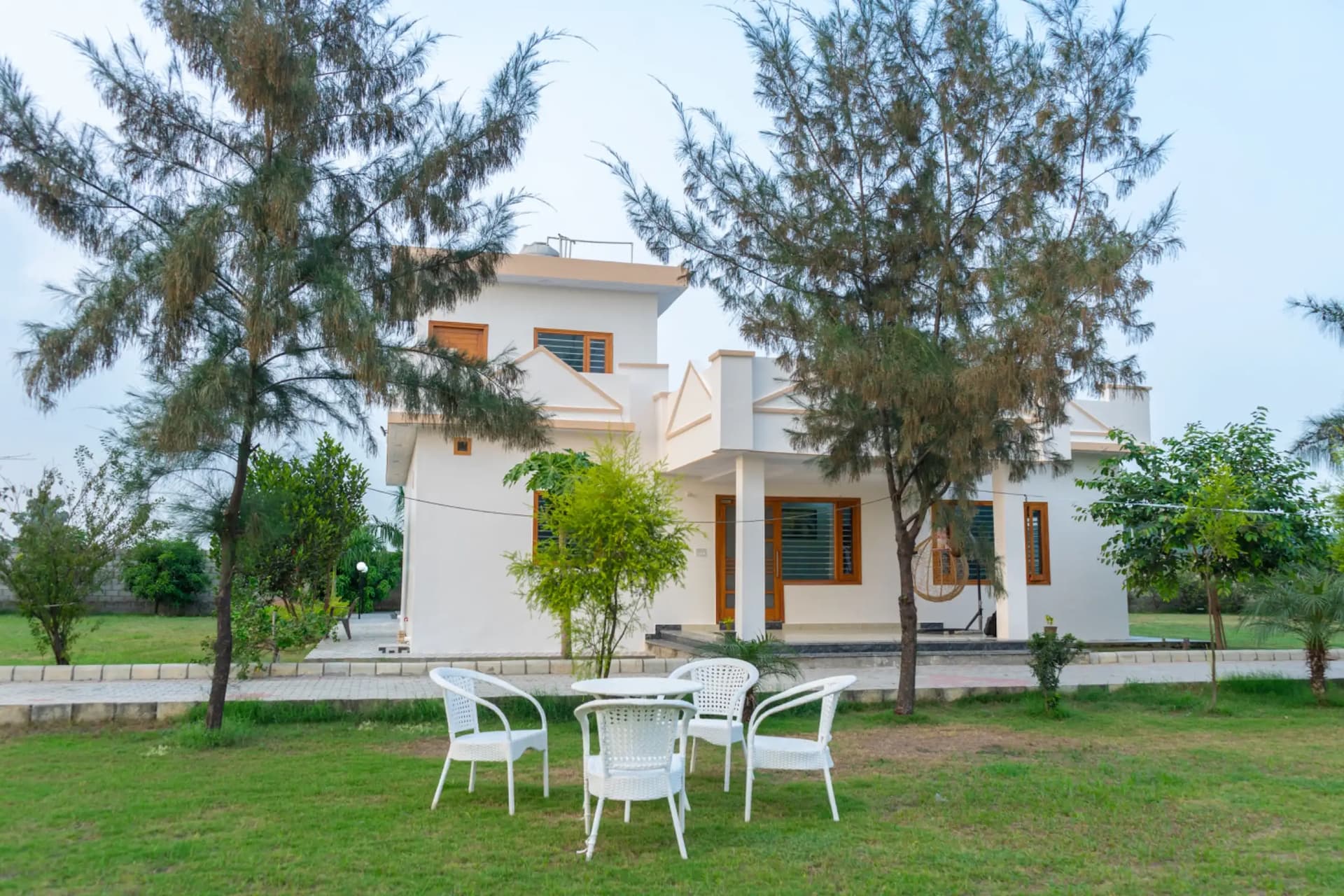 Photo 10 of 13 – 2 BHK farmhouse with a private pool in Rampur, Ludhiana (BMF-F641)