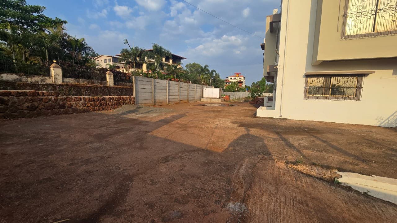 Photo 10 of 13 – 3 BHK villa with a pool in Bhilar Water Fall, Panchgani (BMF-V645)