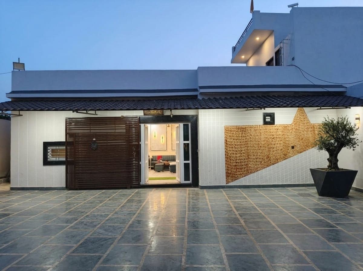 Photo 6 of 20 – 6 BHK villa with a private pool in Mangal Maitri Hospital, Jhansi (BMF-V646)