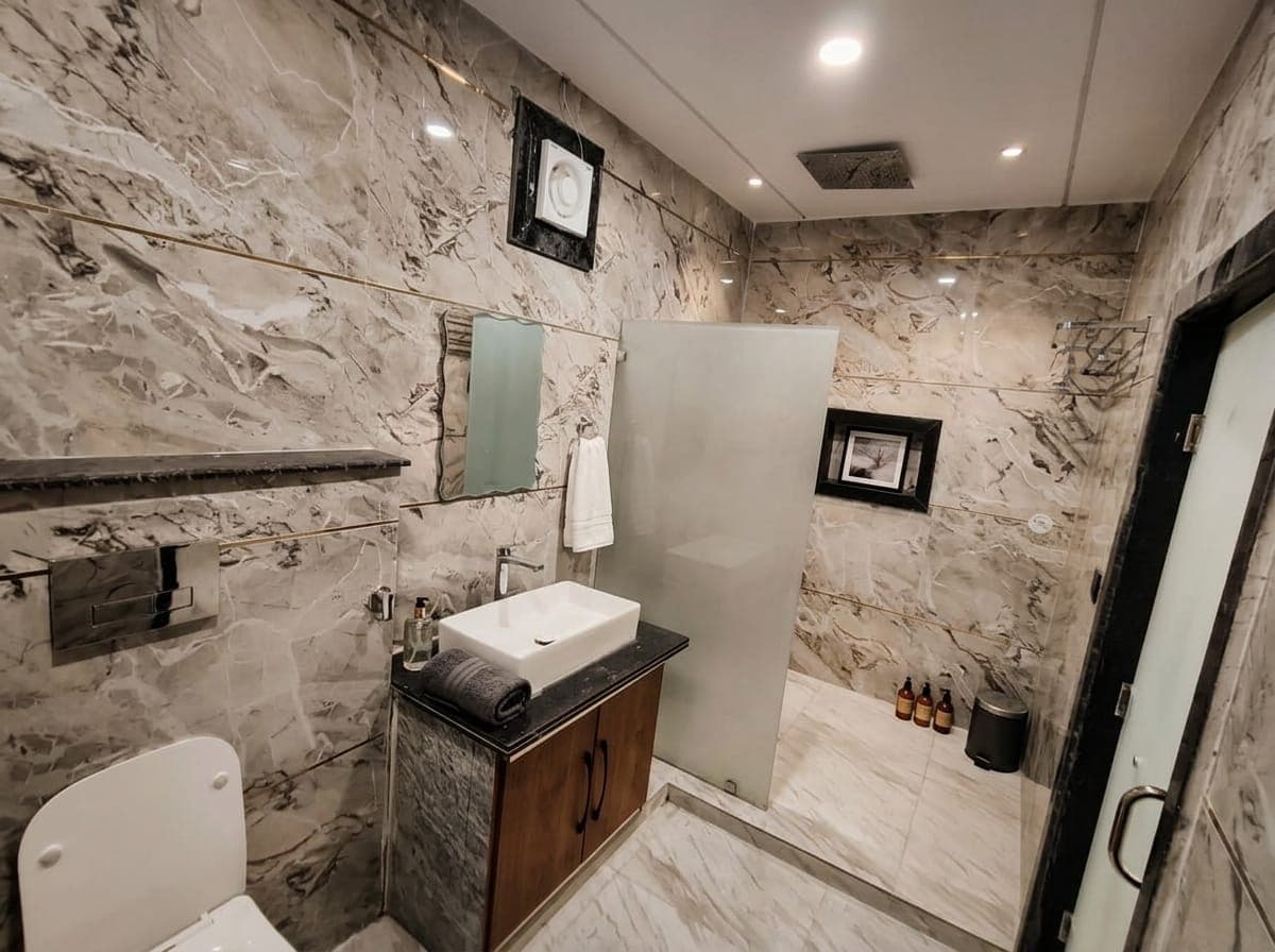 Photo 19 of 20 – 6 BHK villa with a private pool in Mangal Maitri Hospital, Jhansi (BMF-V646)