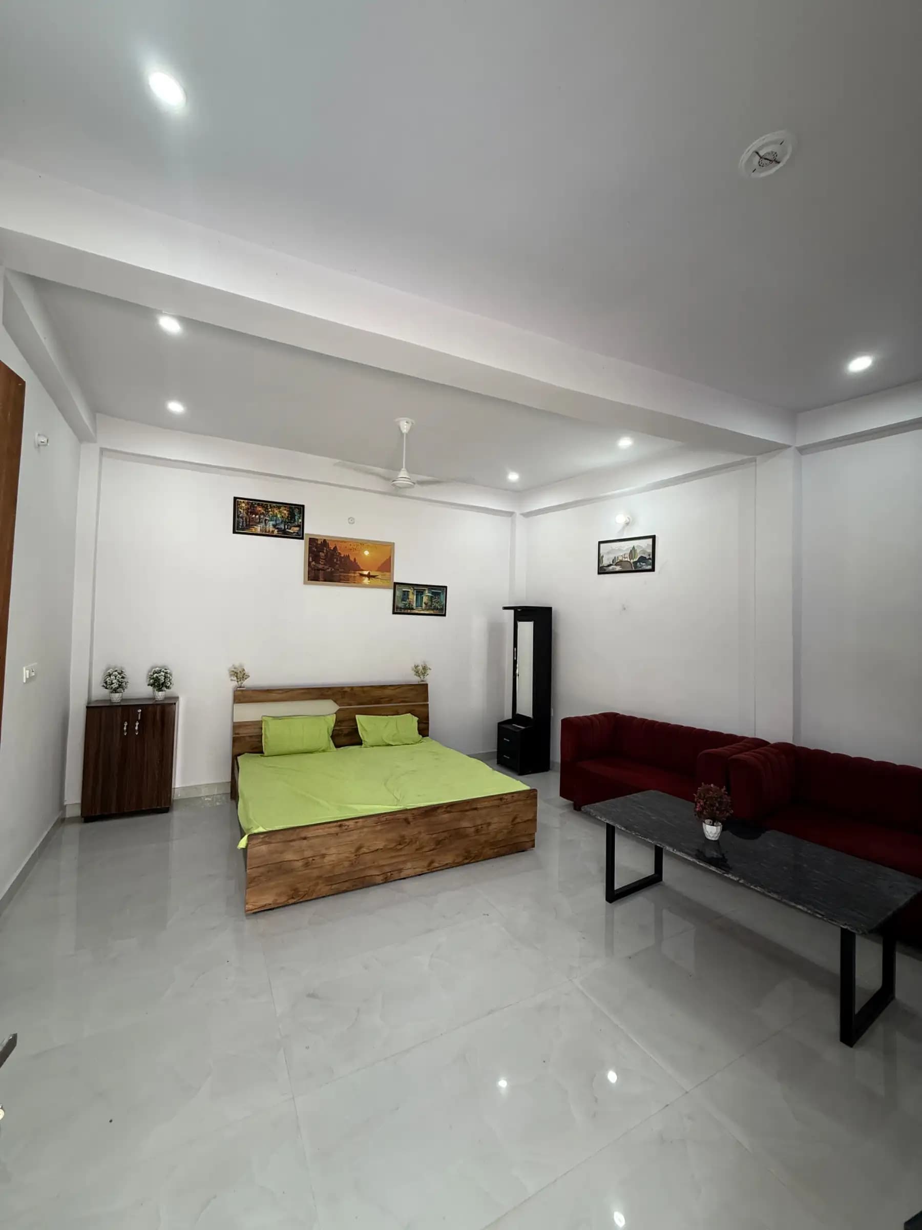 Photo 3 of 6 – 3 BHK farmhouse with a private pool in Malihabad, Lucknow (BMF-F648)