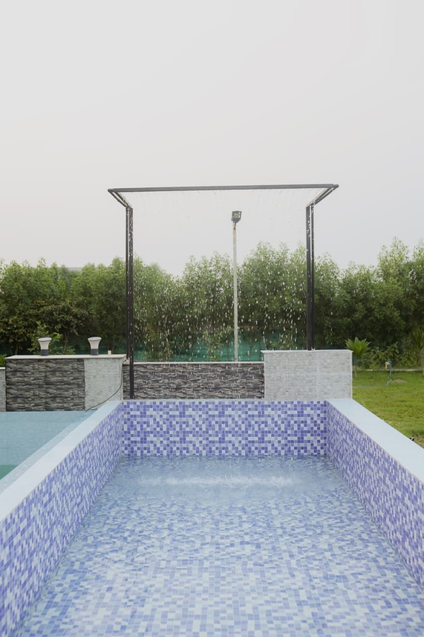 Photo 11 of 12 – 4 BHK farmhouse with a private pool in Noida, Delhi (BMF-F651)