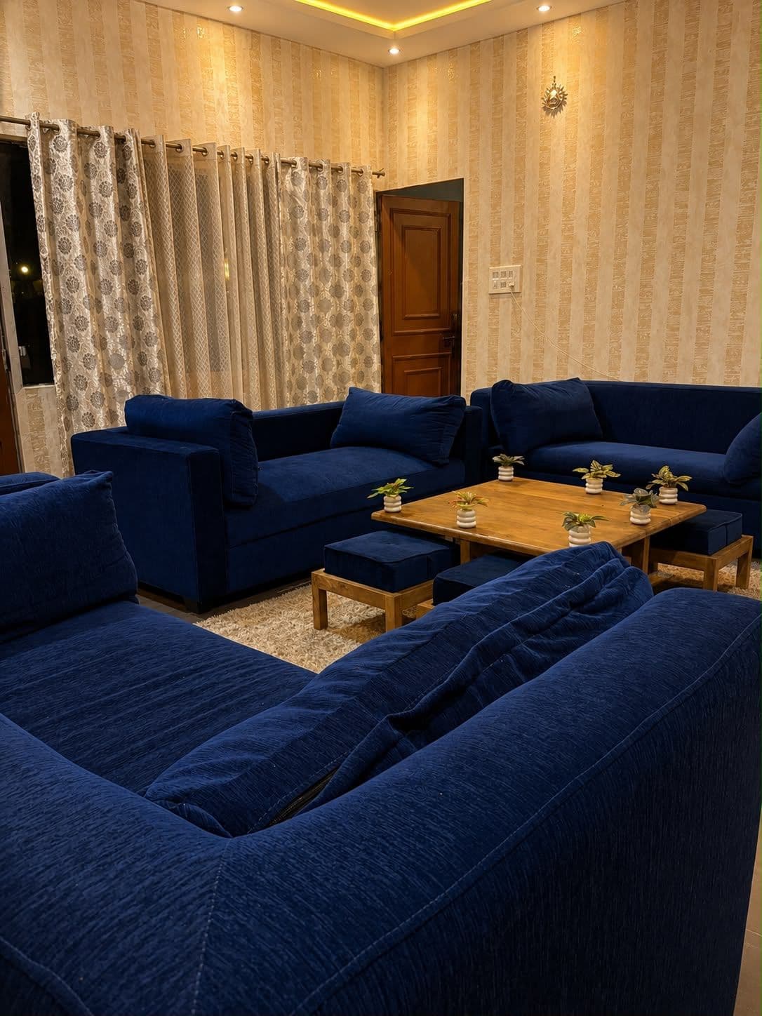 Photo 2 of 9 – 2 BHK farmhouse with a private pool in Mangliya Center, Indore (BMF-F572)